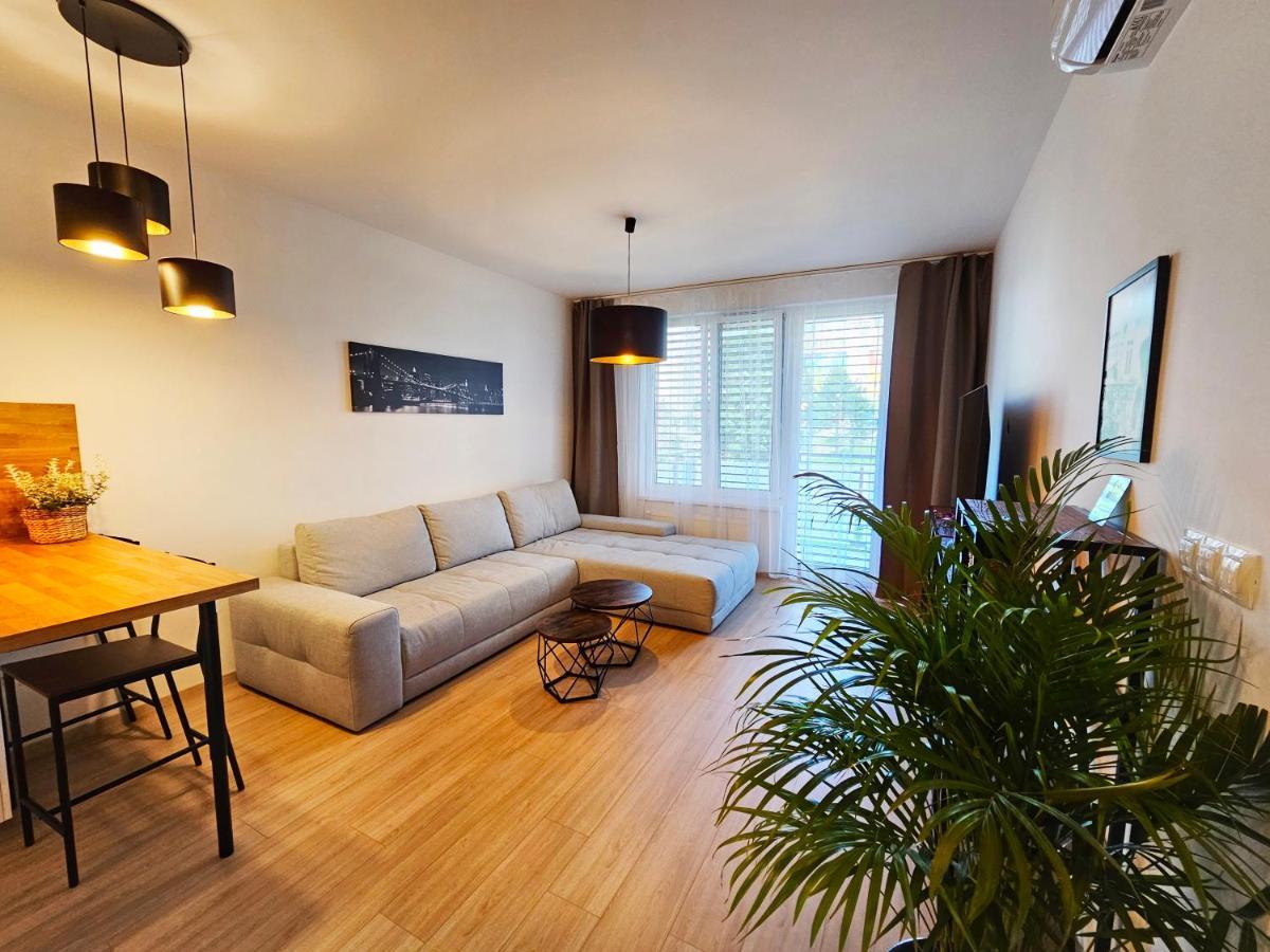 2 Room Apartment, New Building, Bosakova Street, 29 Bratislava Exterior photo